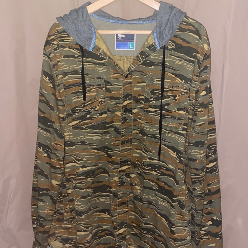 CAMOUFLAGE HOODED LONG SLEEVE MILITARY POCKETS LRG BAPE
